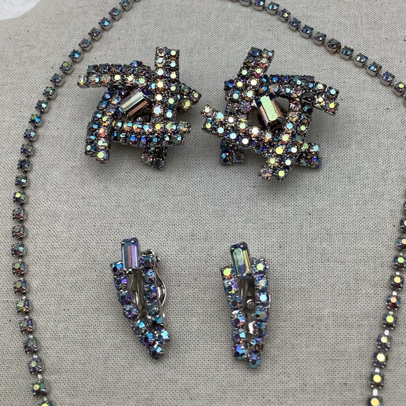 Vintage Juliana Clip Earrings and Necklace Two Pair Earrings - Picture 2 of 6